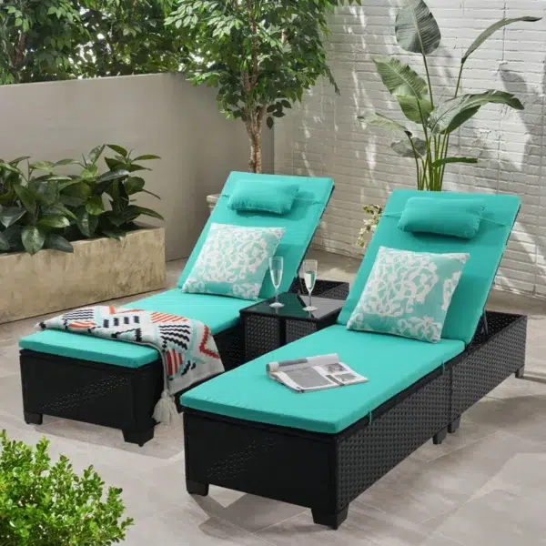 Shop luxury outdoor poolside loungers – adjustable, weather-resistant, and stylish sunbeds designed for comfort and durability in any outdoor space.