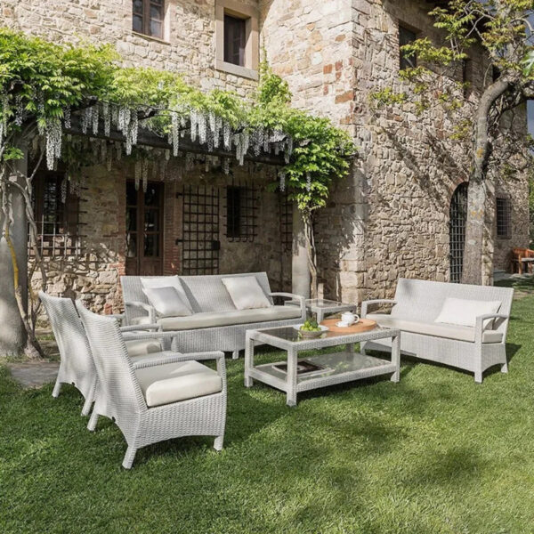 Outdoor Rattan Wicker 7-Seater Sectional Sofa Set with Cushions and Coffee Table for Patio, Garden, or Backyard