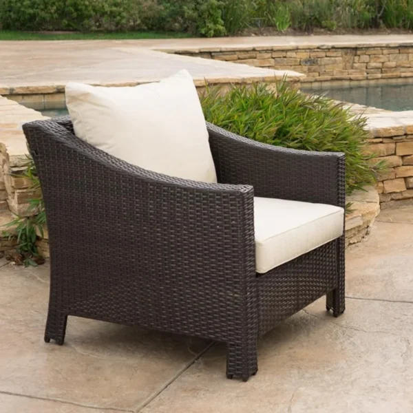 Stylish 1-Piece Outdoor Wicker Single Seater Sofa with Cushion for Patio and Garden